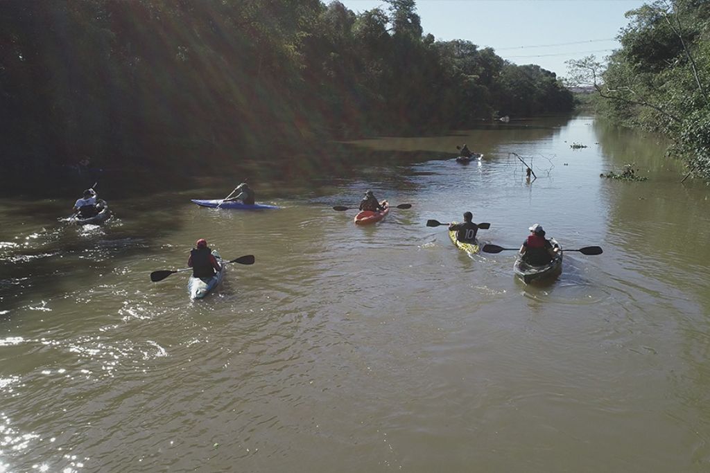 Prefeitura participa de ação para contenção da poluição do Rio Sapucaí Mirim