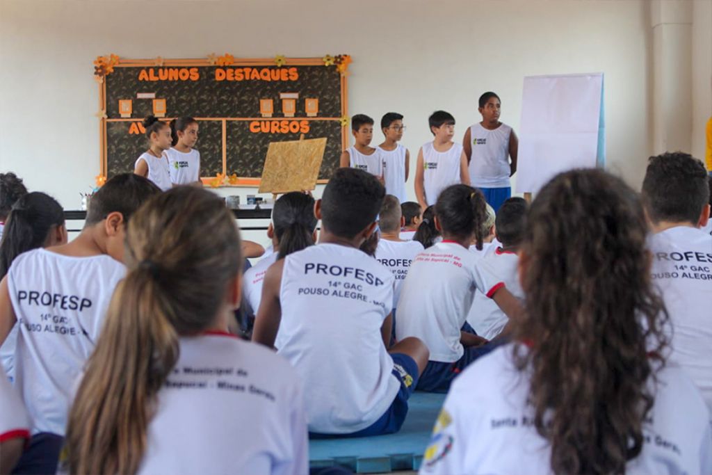 Participantes do Programa Profesp/Conviver recebem alunos de Santa Rita do Sapuca?