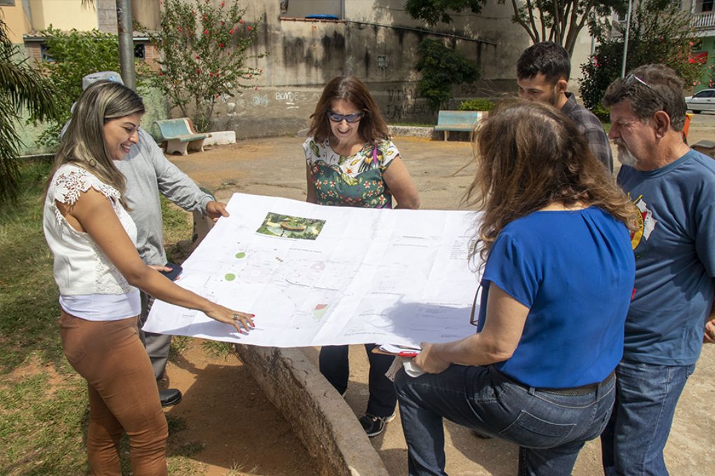 Praça da Árvore Grande recebe obras de revitalização