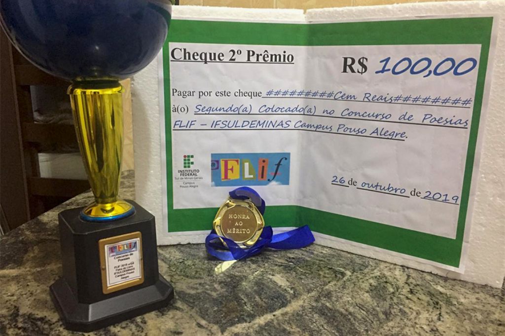 Alunos de escola municipal são premiados no 1º Concurso de Poemas do Instituto Federal do Sul de Min