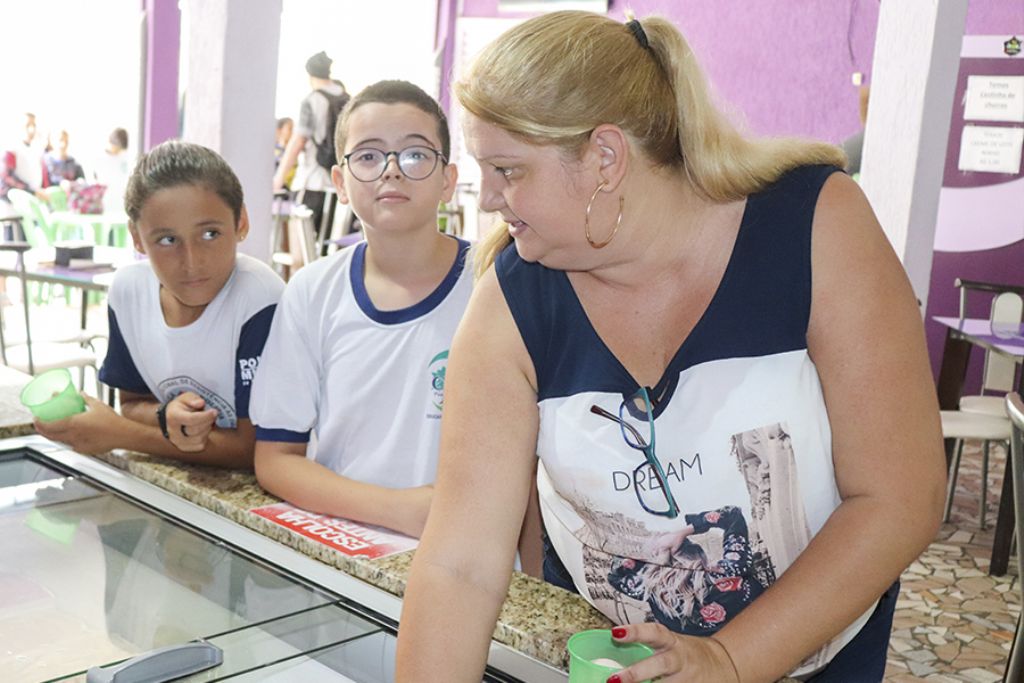 Alunos desenvolvem ação empreendedora no CAIC Árvore Grande