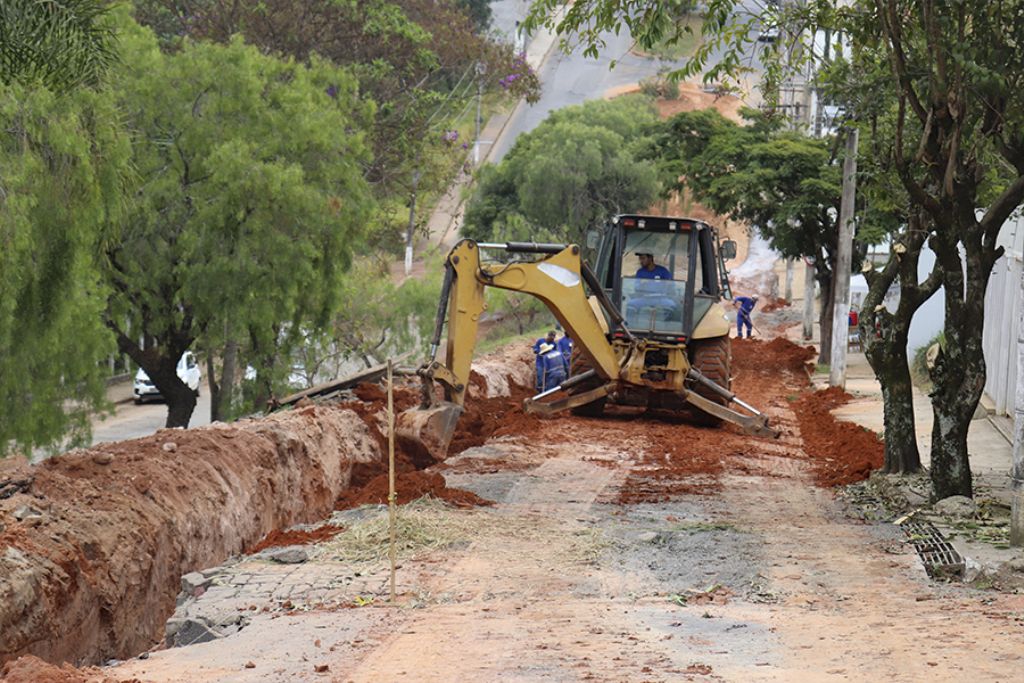 Avenidas na região do Esplanada recebem obras de requalificação