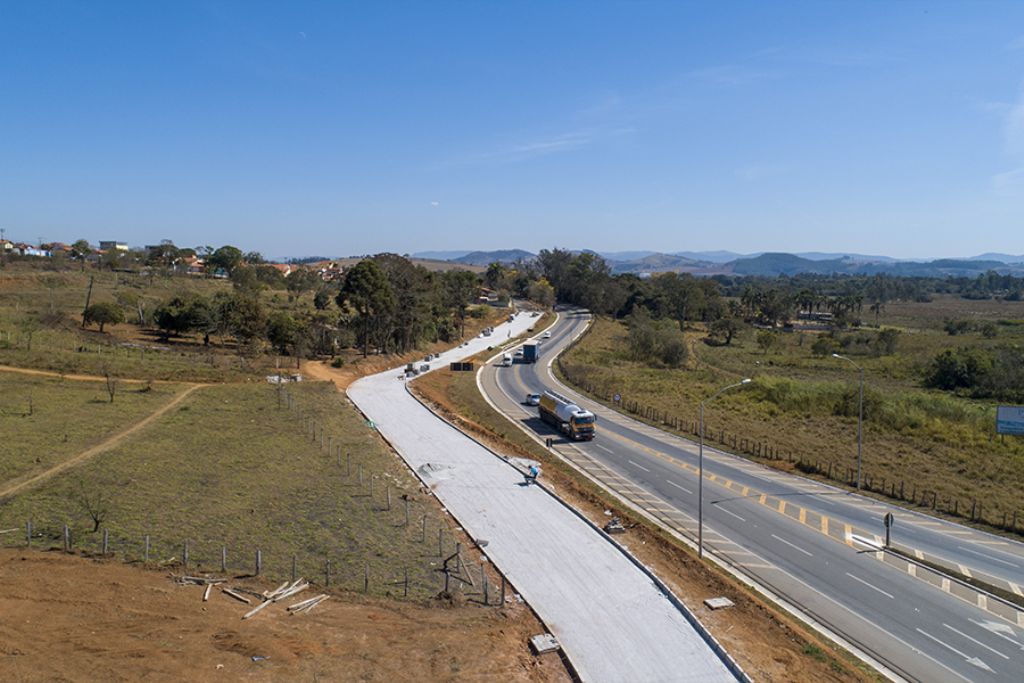 Pavimentação de avenida no Cidade Jardim entra na reta final