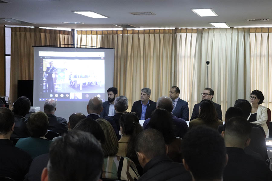 Materiais apreendidos pela Receita Federal são descaracterizados e doados para escolas de Pouso Aleg