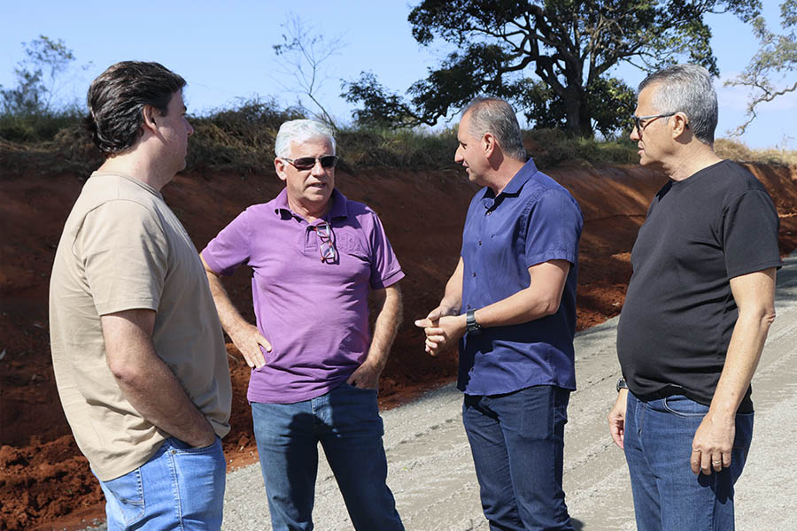 Obras de pavimentação da estrada do Algodão seguem em avançado ritmo