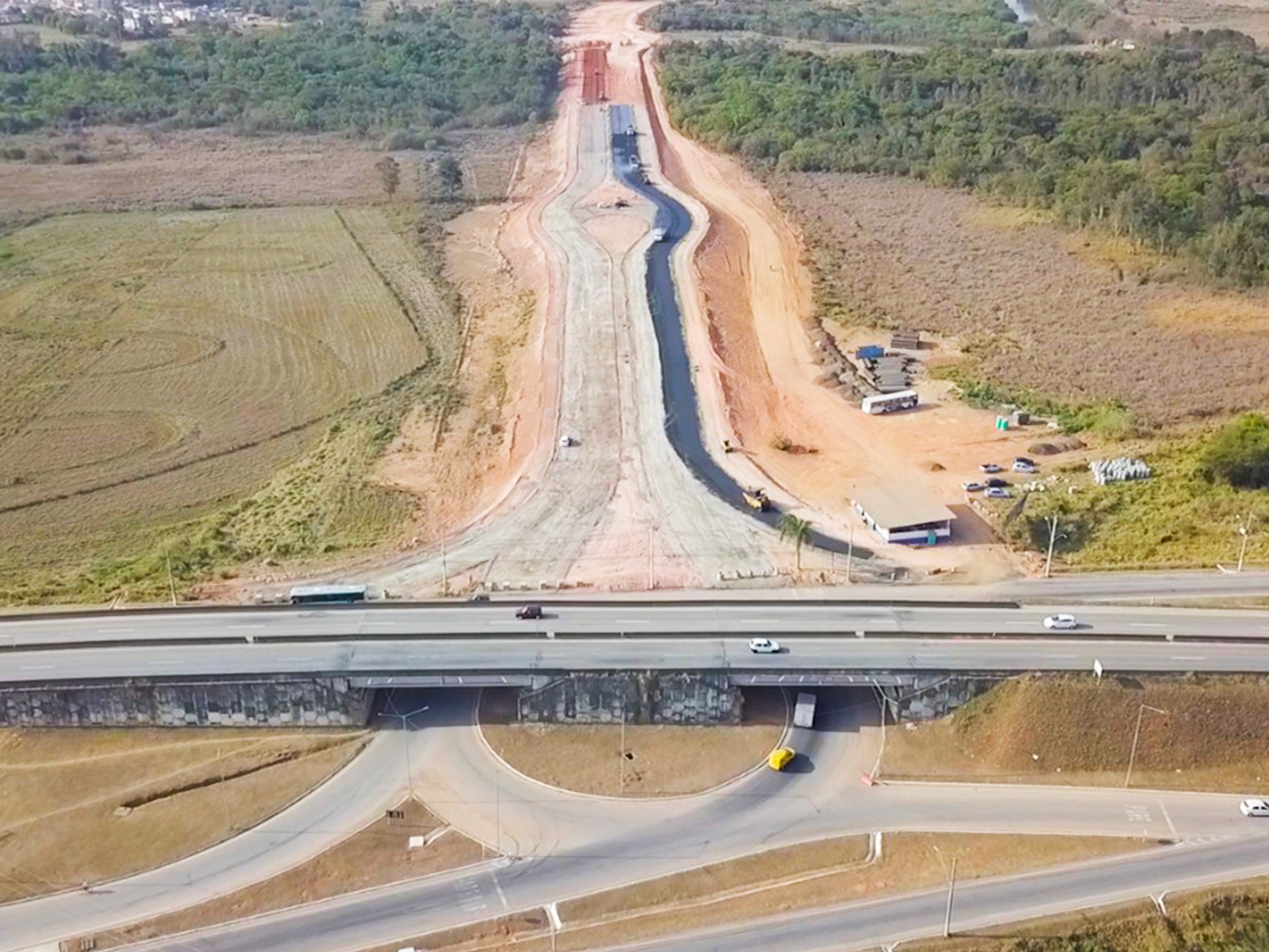 Obras para construção da Avenida Faisqueira avançam