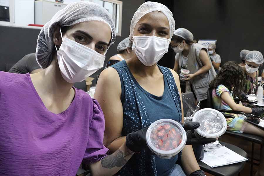 Minicurso gratuito gera possibilidade de renda para famílias em Pouso Alegre