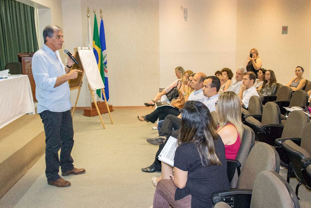 Prefeitura esclarece lei de transferências de recursos 