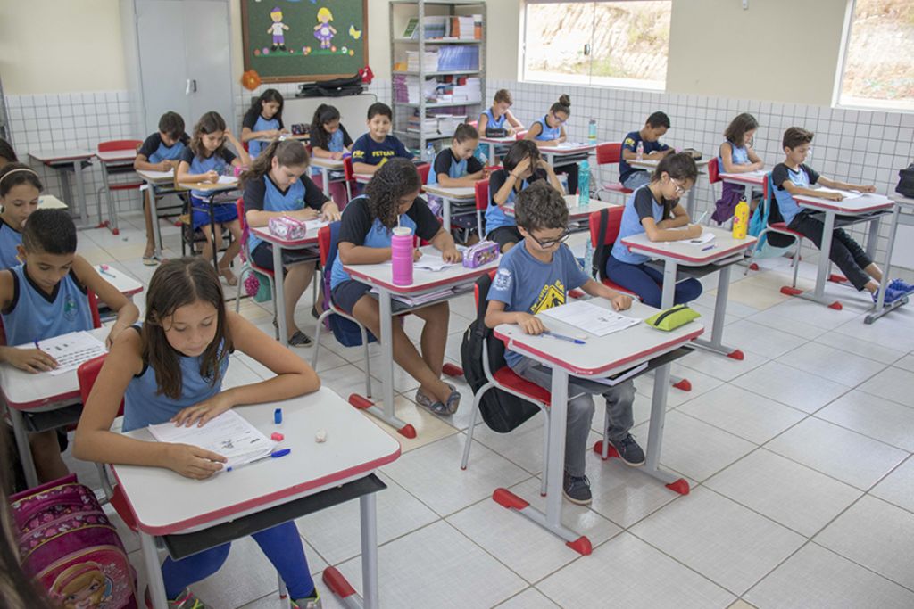 Educação municipal busca aperfeiçoamento do ensino em avaliações externas