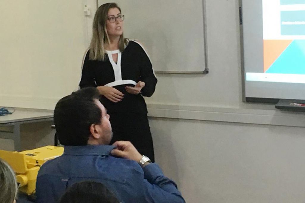 Palestra debate Transtorno de Conduta em Alunos 