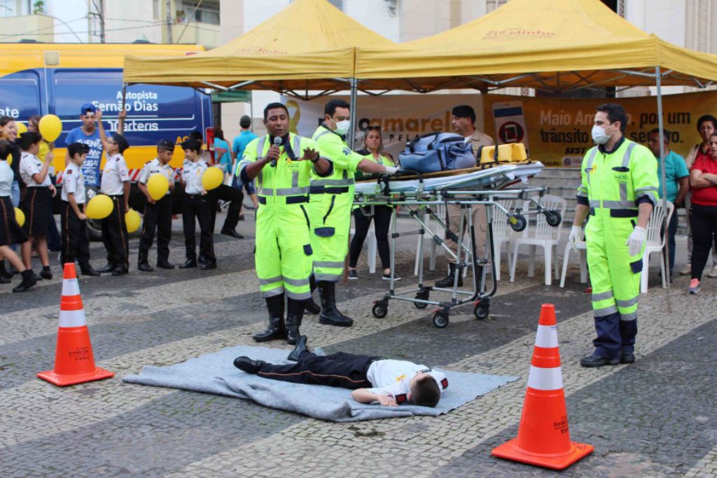 Maio Amarelo foca trabalho nos futuros condutores de veículos