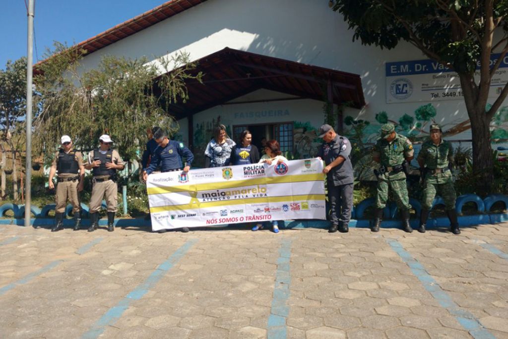 Secretaria Municipal de Educação participa do Maio Amarelo