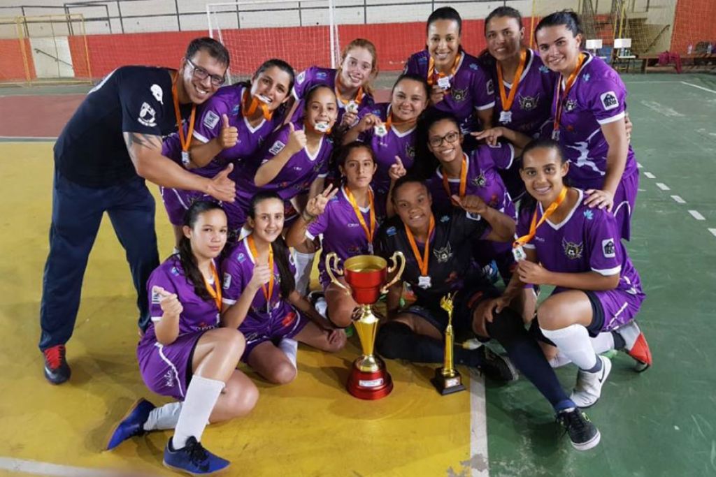 Equipe de Pouso Alegre é campeã de Torneio Regional de Futsal Feminino