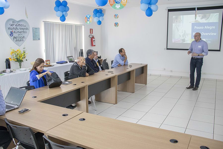 Prefeito de Pouso Alegre visita unidade da General Mills