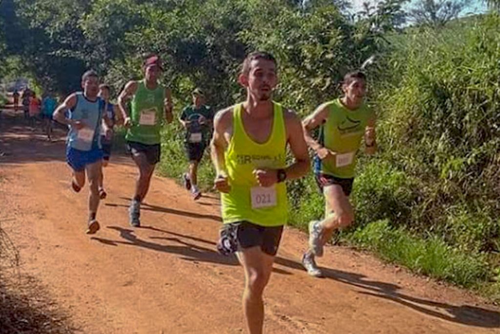 Equipe de atletismo da Superintendência Municipal de Esportes é destaque na corrida em Lambari