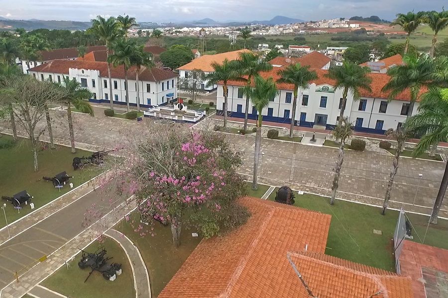 Parabéns ao Grupo Fernão Dias pelos 101 anos de dedicação ao povo de Pouso Alegre!