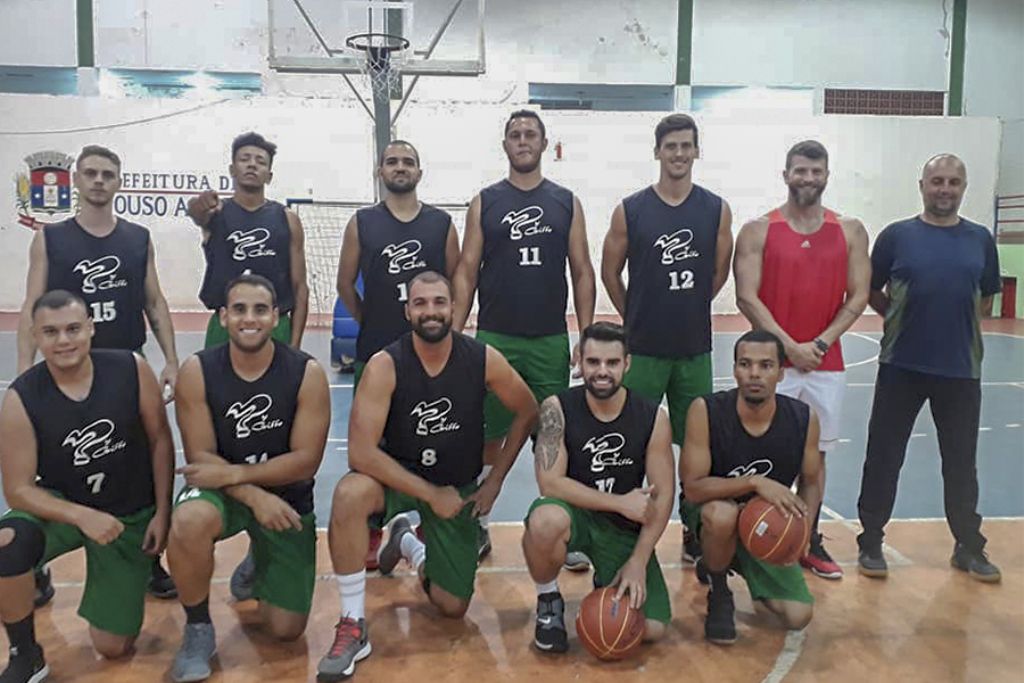 Basquete masculino da Superintendência de Esportes  disputa jogos pela Lidarp