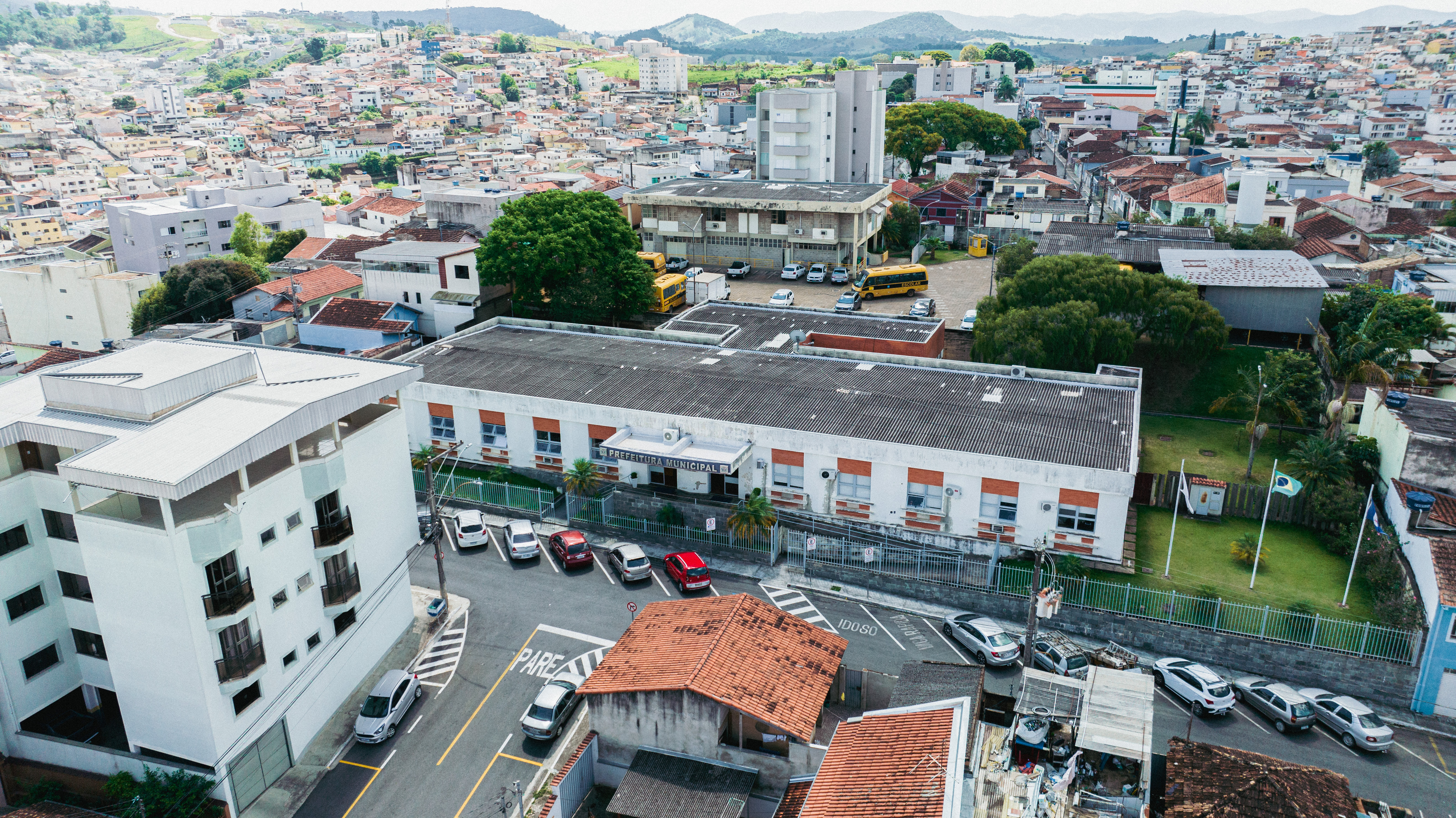 Imagem Noticia: O que abre e fecha no feriado de Proclamação da República