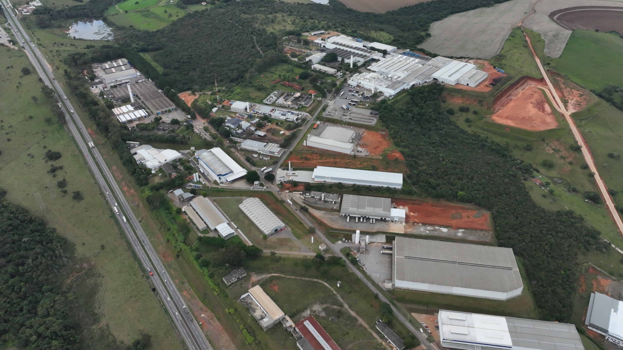 Imagem Notica: 5db8492040588fd263f4699f45e5067c.jpg