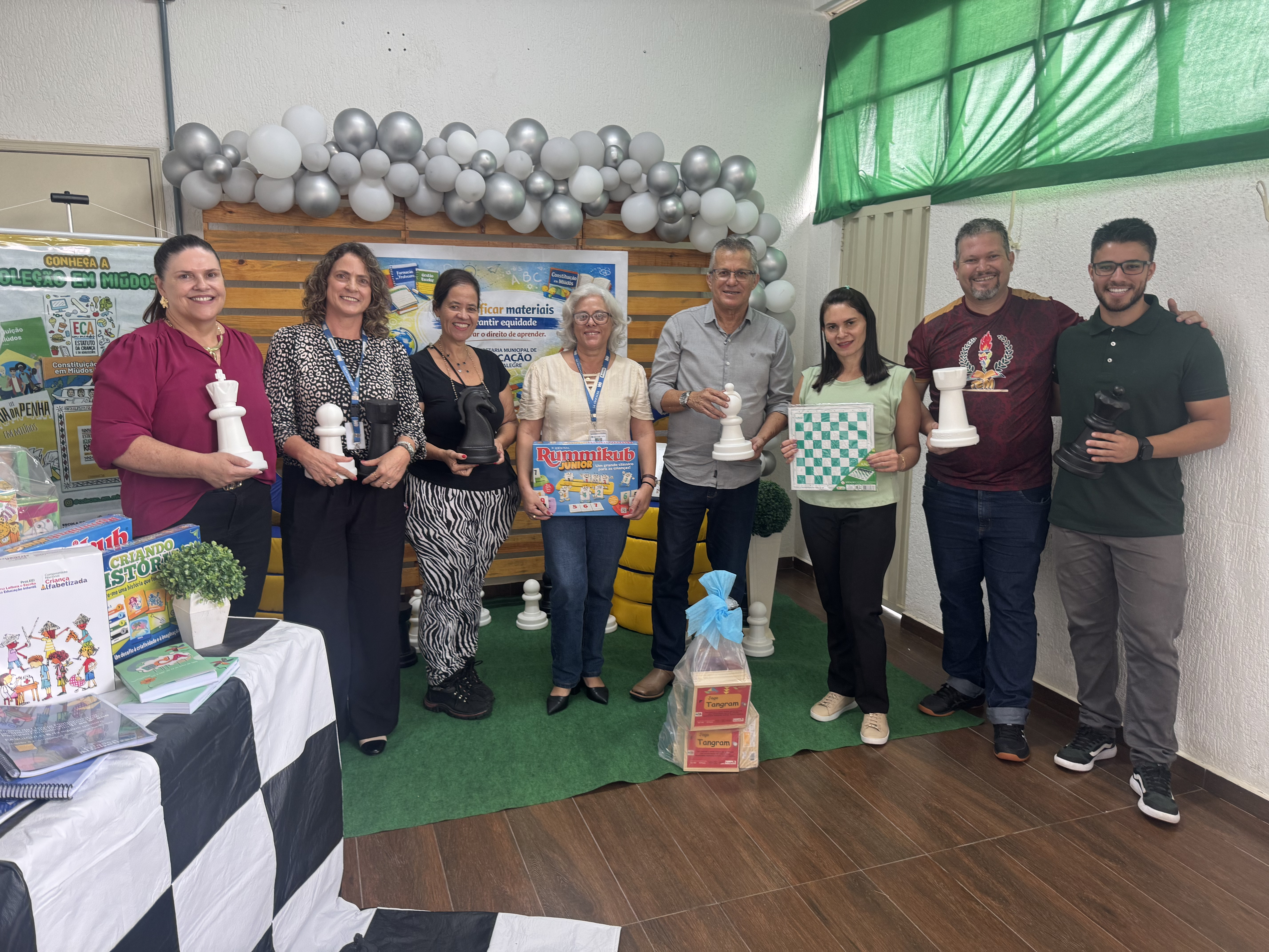 Imagem Noticia: Prefeitura realiza entrega de novos materiais pedagógicos para a Rede Municipal de Ensino